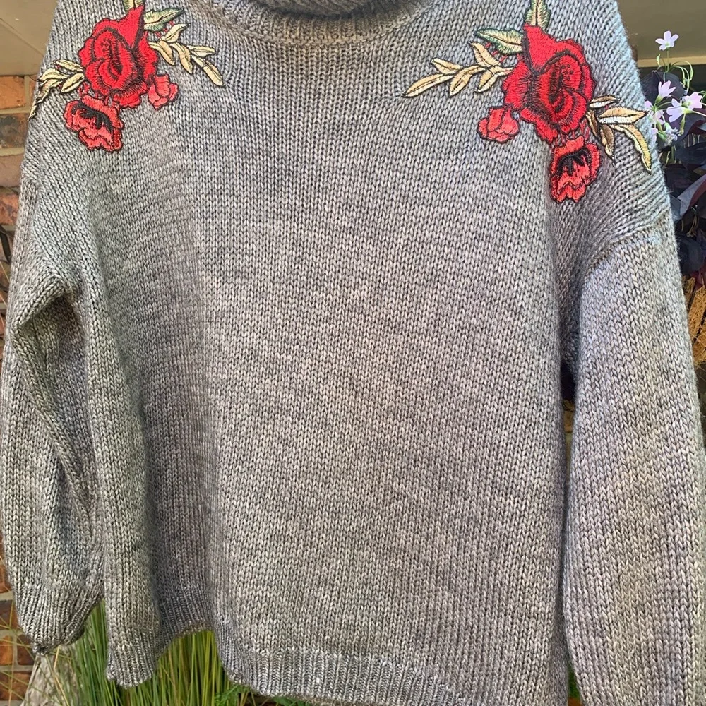 Dotti winter sweater floral embroidered crop jumper - Picture 2 of 8